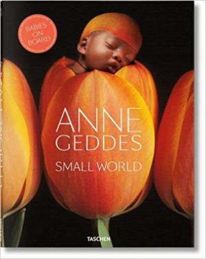 Anne Geddes: Small World (Multilingual Edition)