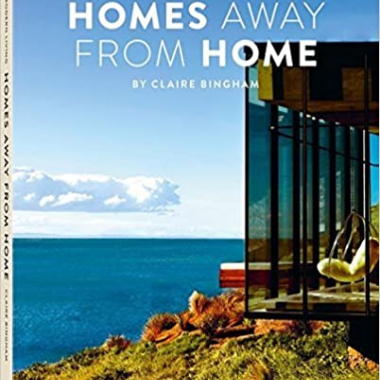 Modern Living Homes Away From Home (English, German and French Edition)